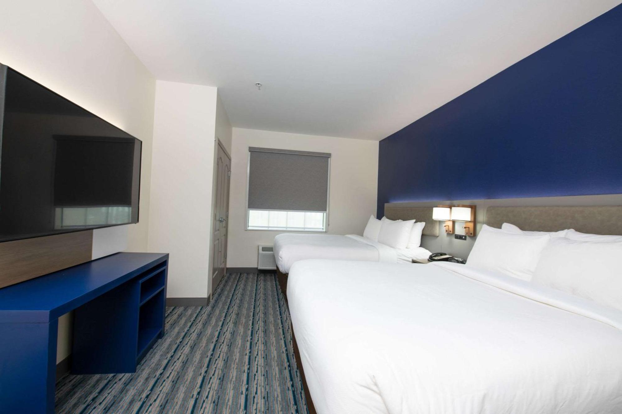 Comfort Suites Oil Center Lafayette Buitenkant foto