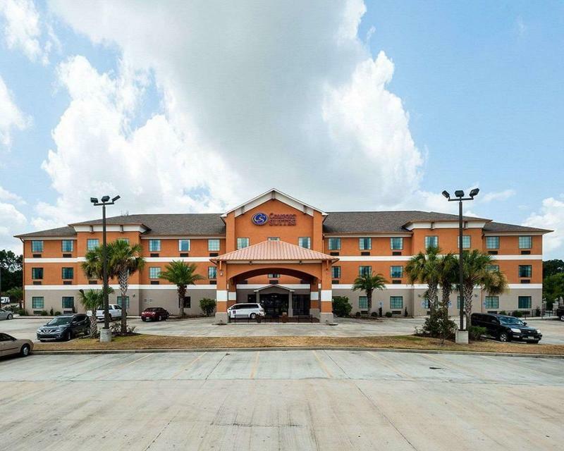Comfort Suites Oil Center Lafayette Buitenkant foto